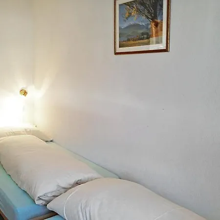 Daire Sleeps 6 Wifi